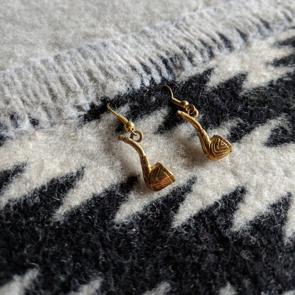 ❌SOLD❌ ✨2 for 10✨Gold Pipe Charm Earrings - Picture 4 of 5